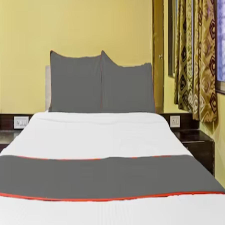 Carnival Hotel Pune Luaran gambar